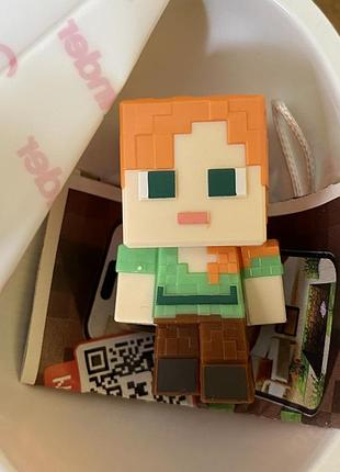 Колекційна фігурка kinder joy minecraft (кіндер джой майнкрафт) - алекс