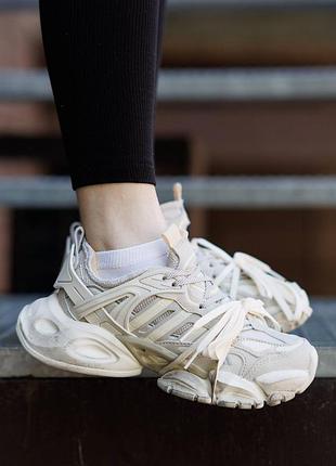 Женские кроссовки adidas vento xlg runner deluxe адидас венту икслг раннер делюкс бежевые
