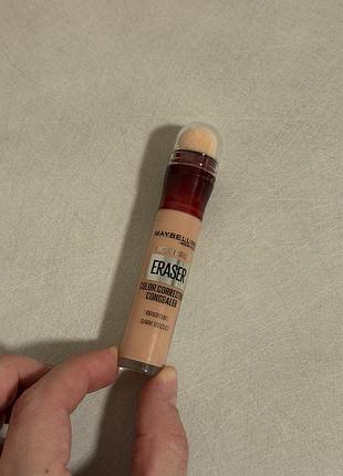 Новий консилер eraser maybelline