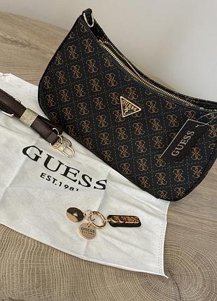 У продажі сумки guess , усе в наявності