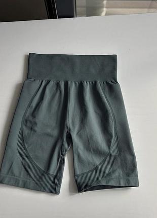 🤍якісні велосипедки h&m move  дуже гарно на тілі 😍