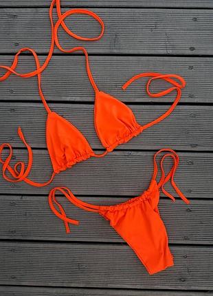 Купальник👙зручний, комфортний, класно сідає.регулюється шнурочками.чашечки змінні.
