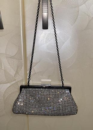 Сумочка-клатч блискучий сріблястий на випускний на ланцюжку swarovski клатч святковий