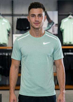 Спортивная футболка nike dri-fit running оригинал мужская  футболка найк