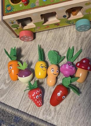 Деревянная игрушка-каталка монтсори. 4