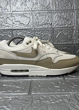 Чоловічі кросівки nike air max 1 ess beige fz5808-001