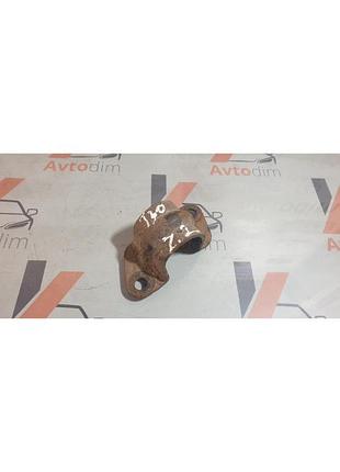 Скоба стабилизатора переднего левая 54615au710 nissan x-trail t30 2001-2007 дизель