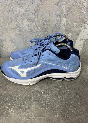 Кросівки волейбольні mizuno wave lightning z6 100% оригінал