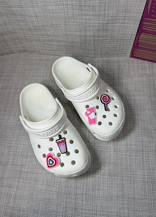 Оригінальні шльопанці crocs