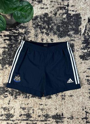 Футбольні шорти adidas newcastle vintage 2000s