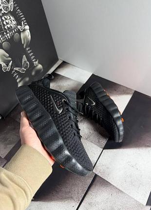 Стильные кроссовки nike mind 002 black