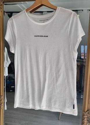 Футболка calvin klein