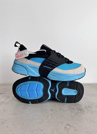 Уцінка трендові кросівки унісекс nike air jordan trunner