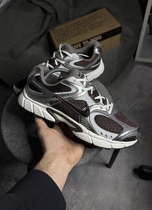 Кросівки nike v5 rnr brown/silver 45 29 кроссовки найк initiator