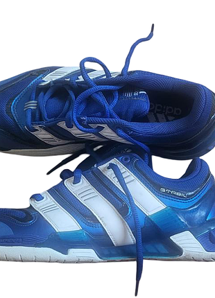 Кроссовки adidas stabil