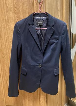 Класичний жіночий піджак zara, темно синій колір