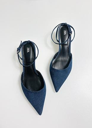 Сині джинсові слінгбеки мюлі на ремінцях та низьких підборах kitten heels zara 37 розміру