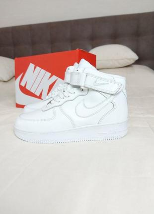 Кроссовки nike air force 1 white (мех)  36-38-39-40-41-42-43-44-45