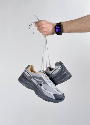 Nike initiator grey 8