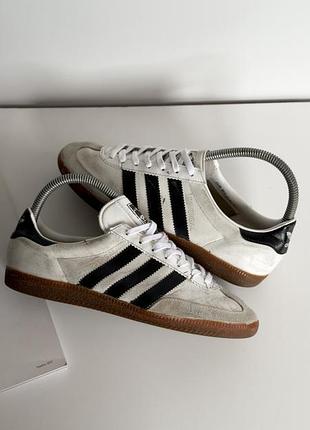 Вінтажні кросівки vintage adidas universal 80`s