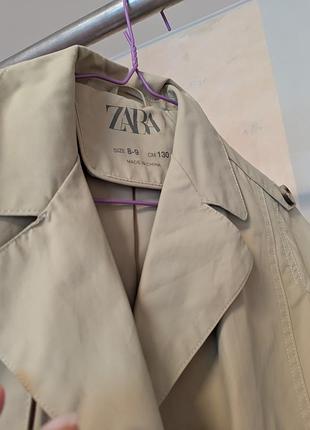 Плащ zara розмір 8-9 маломірить 10