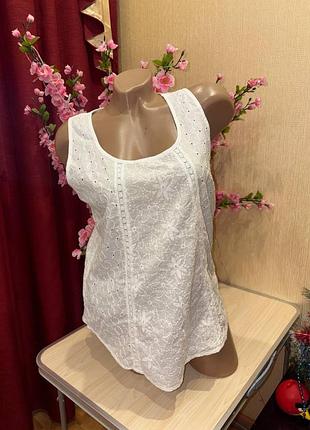 Хлопковая майка-блуза  с кружевной вышивкой прошвой fat face uk 12 eur 40