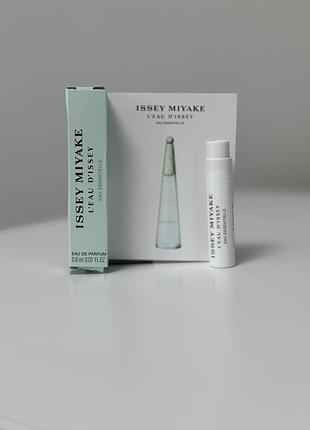 Оригінальний зразок аромату issey miyake l'eau d'issey eau essentielle