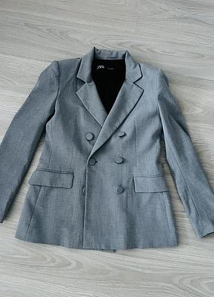 Приталений піджак zara