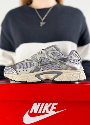 Nike v5 rnr grey beige metallic