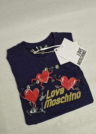 Футболка love moschino