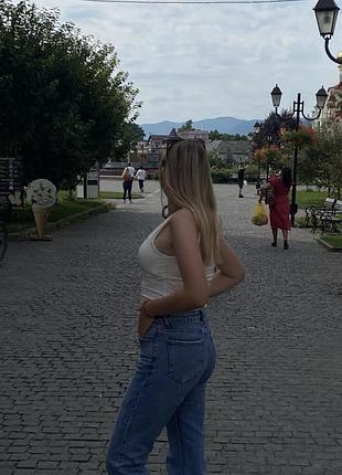 Джинси по 300 грн.в ідеальному стані
