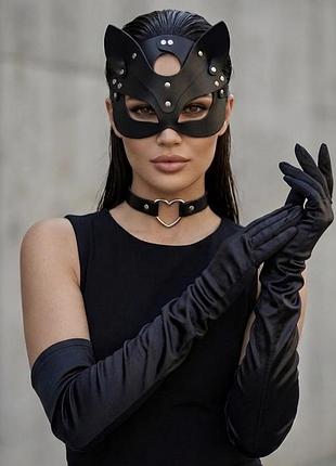 Комплект аксесуарів «кішечка» catwoman 18+ (маска кішечки + чокер металеве сердечко + сатинові рукавички) для фотосесії/образу/косплею/рольових ігор