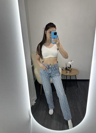 Джинси zara з камінчиками 34 розмір