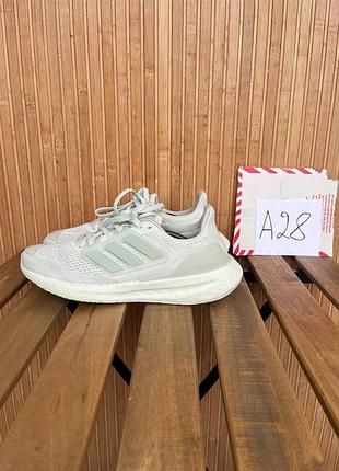 Кроссовки adidas pureboost 23