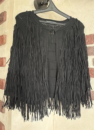 Трикотажна накидка в стилі boho-chic