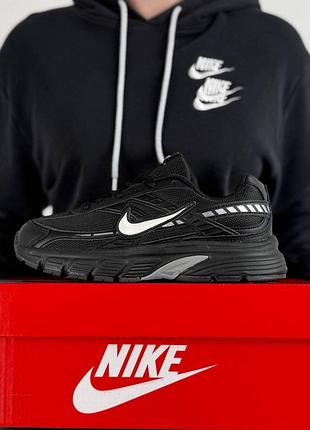 Nike initiator black white