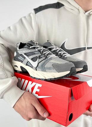 Nike v2k grey beige 9