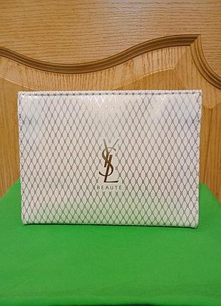 Косметичка  yves  saint  laurent beauté
