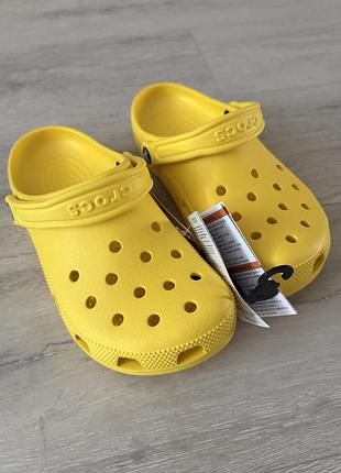 Crocs жіночі розмір 38/чоловічі 36