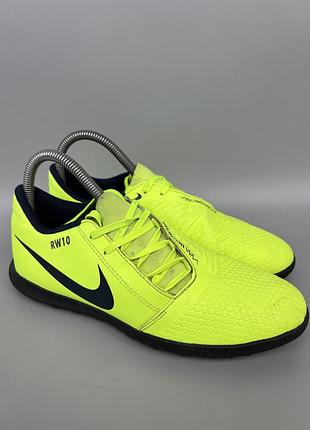 Оригінальні футбольні бутси сороконіжки nike phantom venom club tf  41р.26см