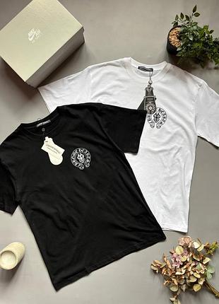 Стильная футболка chrome hearts