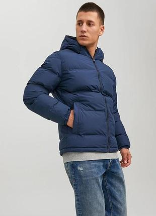 Куртка демисезонная с капюшоном мужская jack & jones 190516 xs темно-синяя (2200005044599)