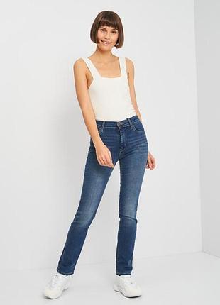 Джинсы levi's 18883-0008 25/32 (5400599201126)