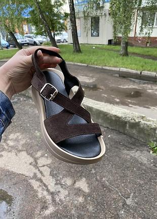 Босоніжки шоколад