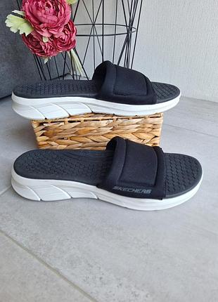 Шльопанці skechers 46-47