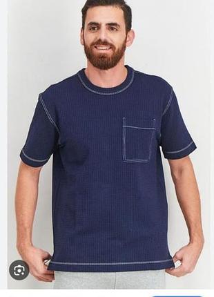 Мужская футболка синего цвета от бренда ted baker.