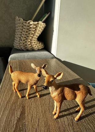 Самки оленя schleich 2