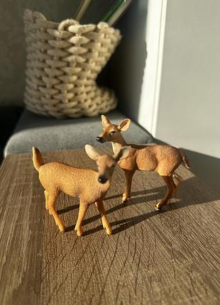 Самки оленя schleich 3