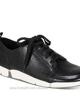 Р.36 clarks кожаные кроссовки оригинал
