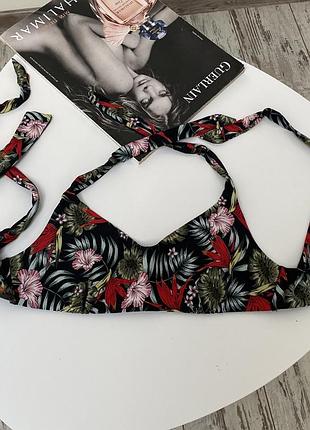 Calzedonia восхитительный яркий верх от купальником на завязке